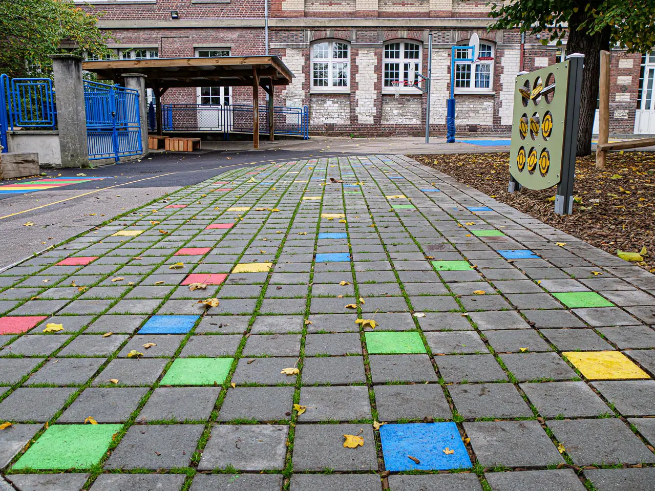 Végétalisation de cours d’écoles à Rouen 3