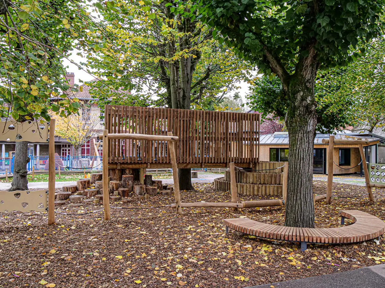 Végétalisation de cours d’écoles à Rouen