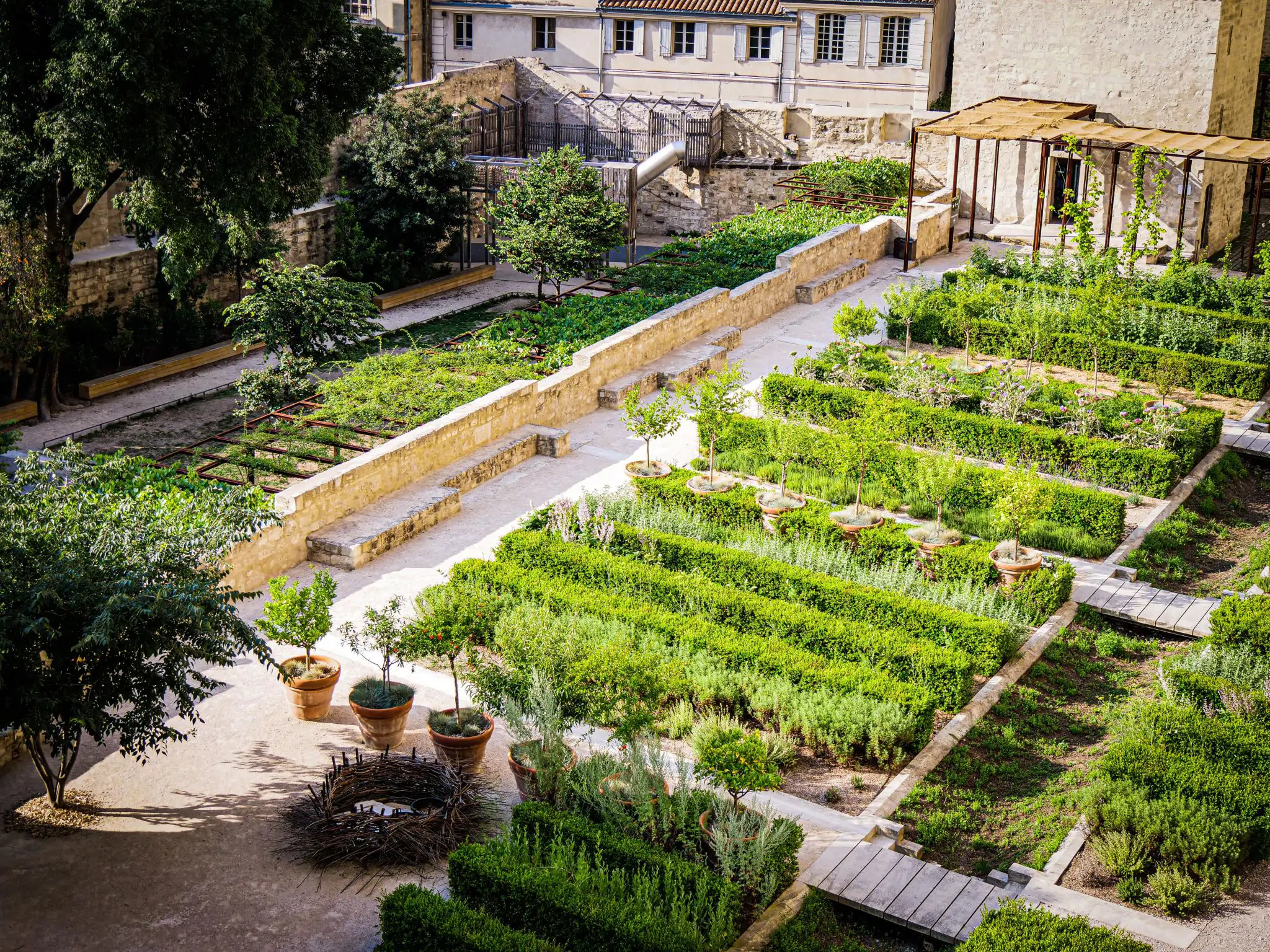 Les jardins du Palais des Papes à Avignon