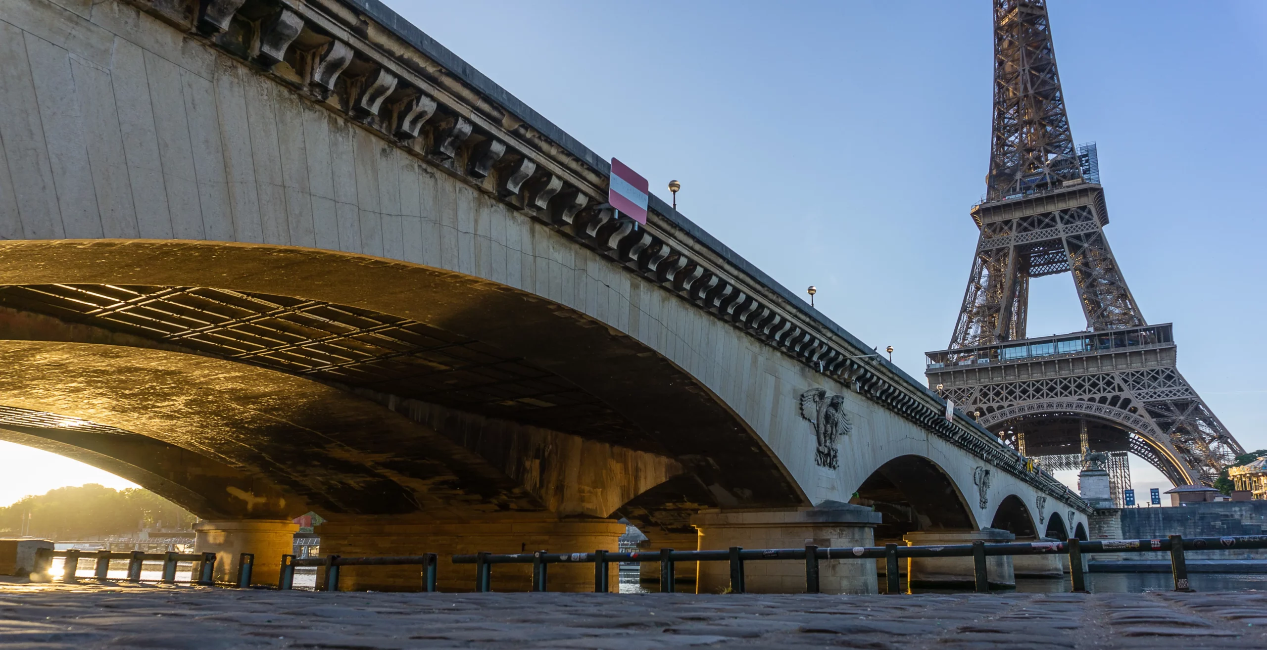 PontdeIENATechnirepphotographeDidierTurquet300DPI10